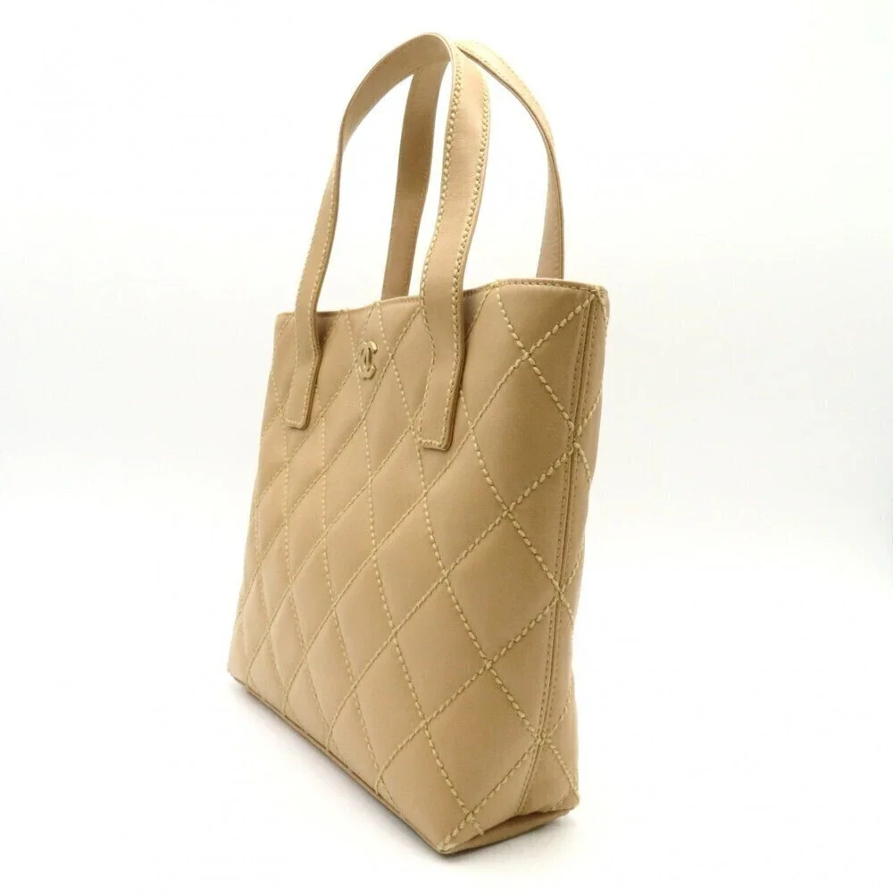 Authentic Matelasse Leather Handbag - Picture 3 of 15